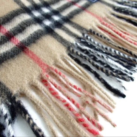 AUTH BURBERRY Nova Check 100% Cashmere Scarf - Picture 4 of 6